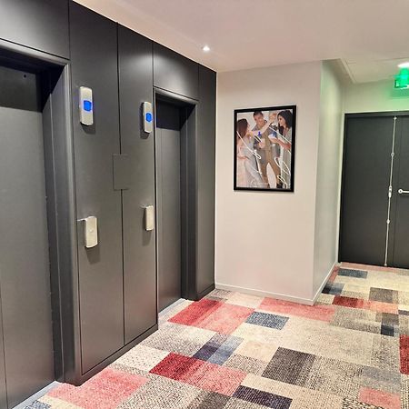 Mercure Besancon Parc Micaud - Hotel & Bar Екстериор снимка