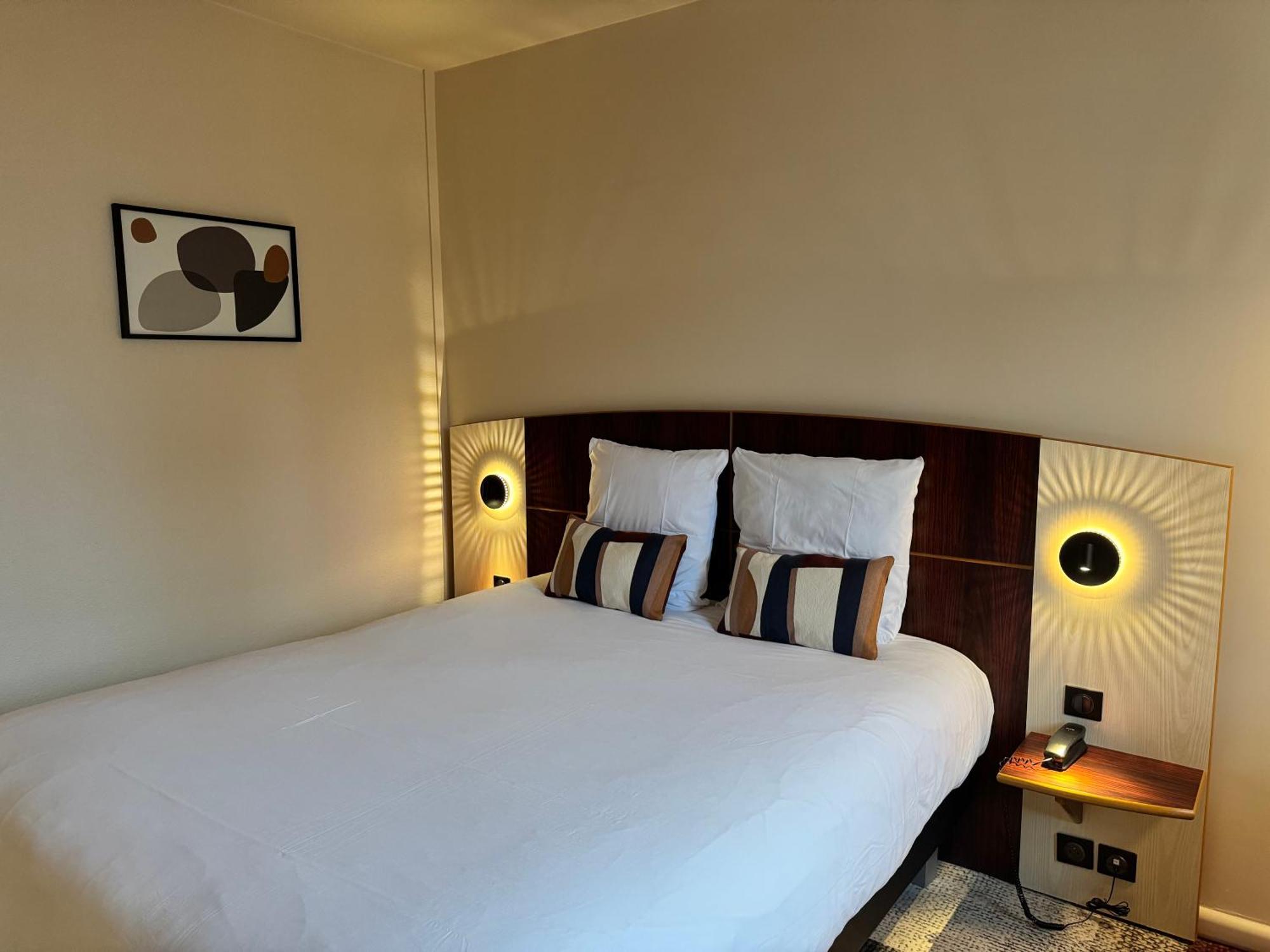 Mercure Besancon Parc Micaud - Hotel & Bar Екстериор снимка